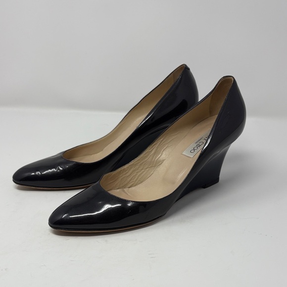Jimmy Choo Black Navy Patent Leather Gilbert Wedge Pumps Size 42 0068 - Picture 1 of 8